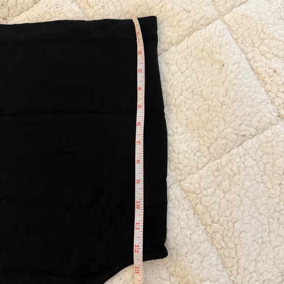 Essentials Black Ribbed Knit Top with SWS Tag - Picture 4 of 8